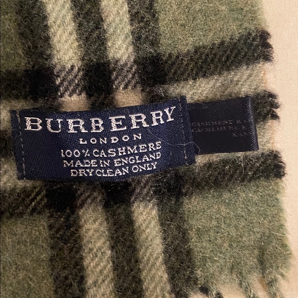 Burberry scarf, cashmere - Picture 2 of 2